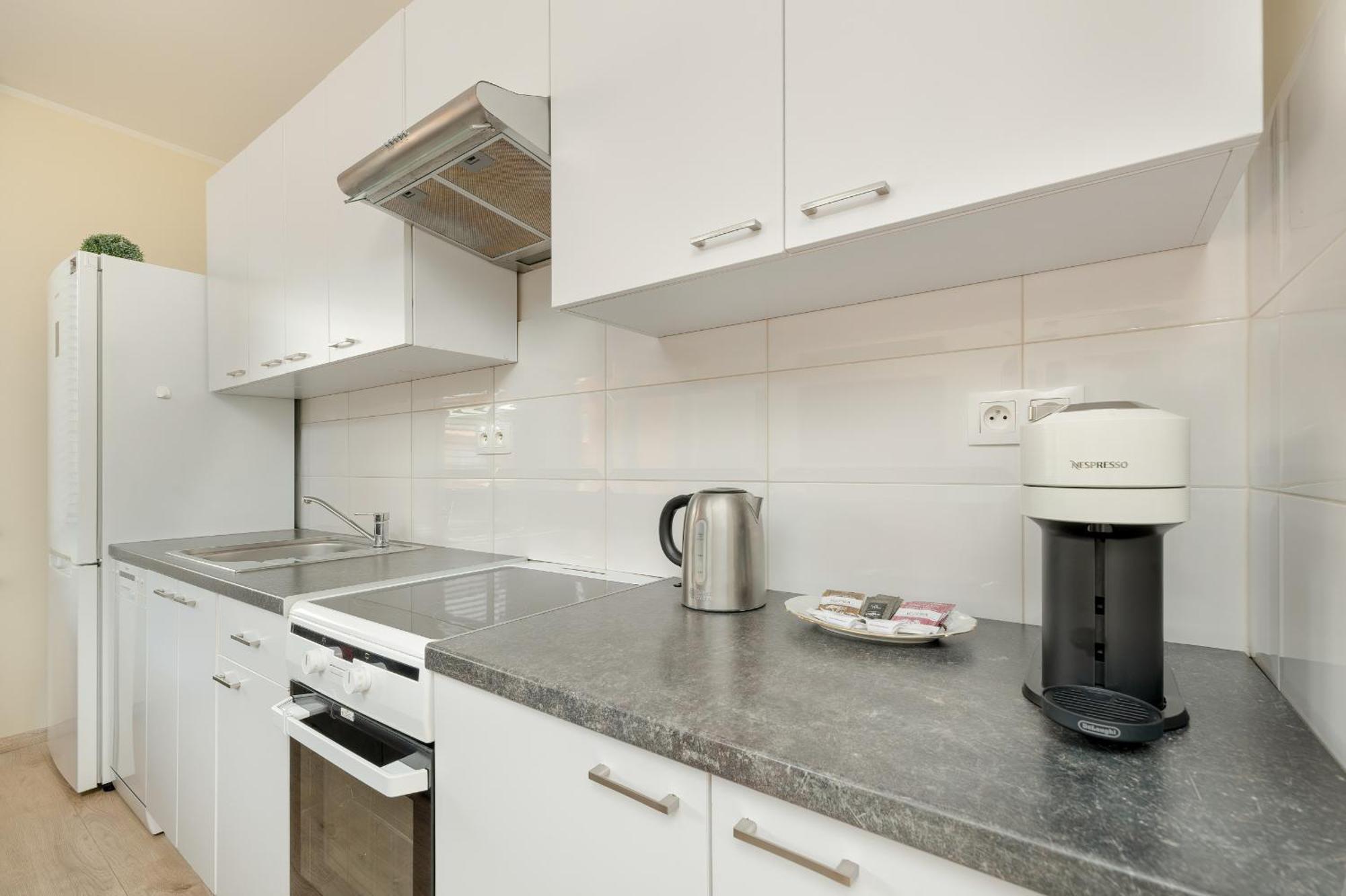 Wilczak Spacious With Free Garage By Renters